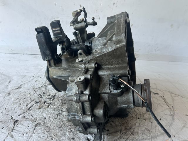 bontott SEAT CORDOBA II Váltó (Mechanikus)