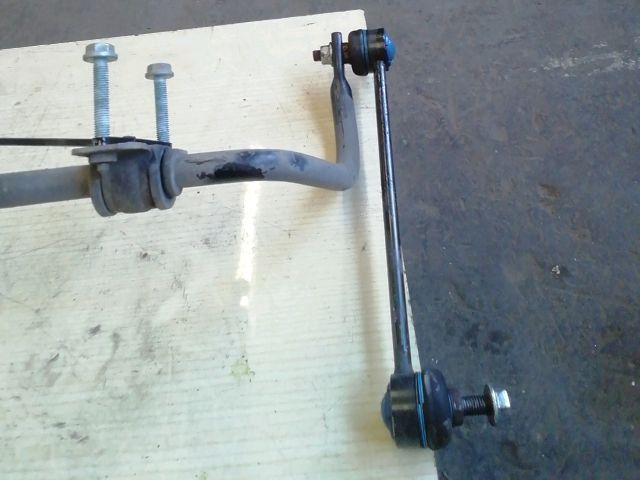 bontott SEAT CORDOBA II Első Vízszintes Stabilizátor Rúd