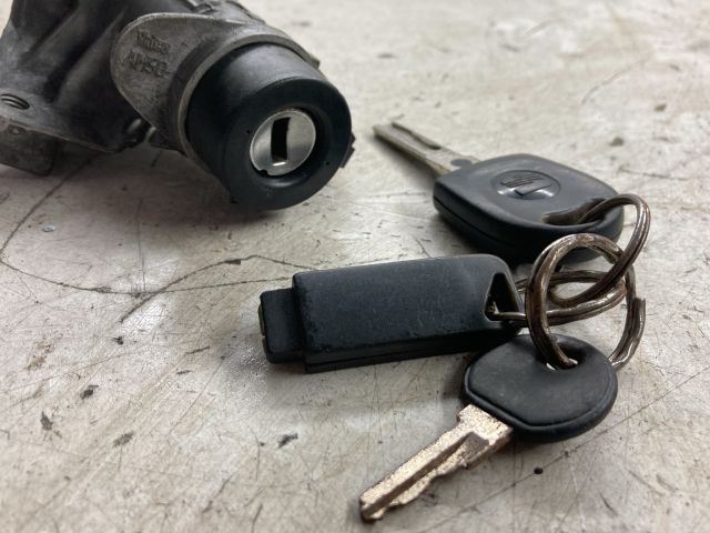 bontott SEAT CORDOBA II Gyújtáskapcsoló