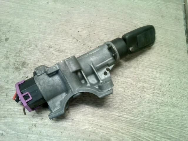 bontott SEAT CORDOBA II Gyújtáskapcsoló