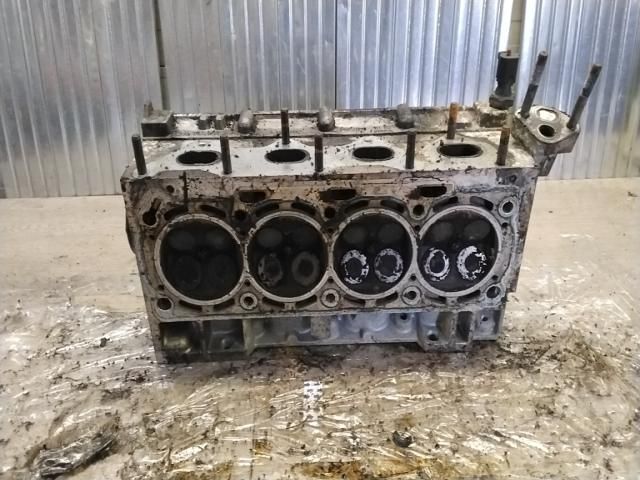 bontott SEAT CORDOBA II Hengerfej