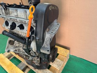 bontott SEAT CORDOBA II Motor (Fűzött blokk hengerfejjel)