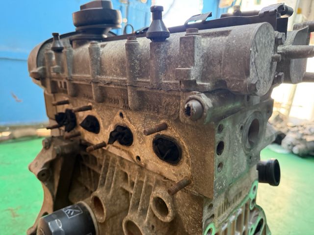 bontott SEAT CORDOBA II Motor (Fűzött blokk hengerfejjel)