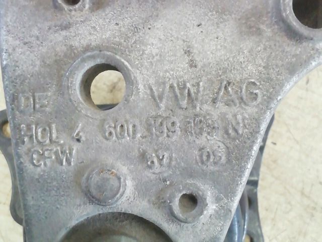 bontott SEAT CORDOBA II Motor Tartó Bak (Fém)