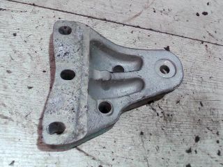 bontott SEAT CORDOBA II Motor Tartó Bak (Fém)