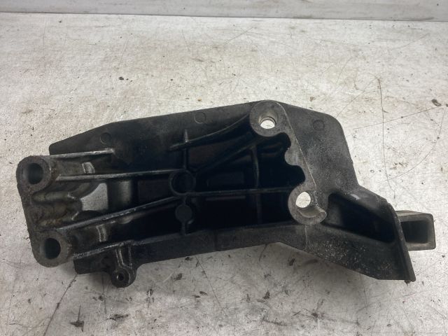 bontott SEAT CORDOBA II Motor Tartó Bak (Pozíciófüggetlen)