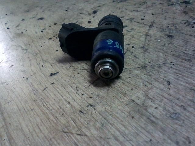 bontott SEAT CORDOBA II Porlasztó (1 db)