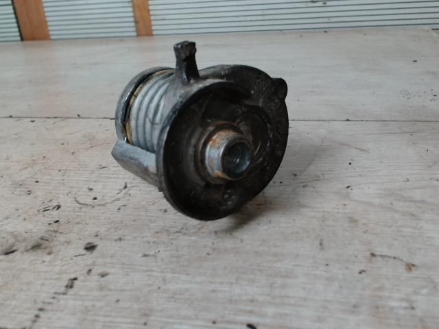 bontott SEAT CORDOBA II Szíjfeszítő Görgő