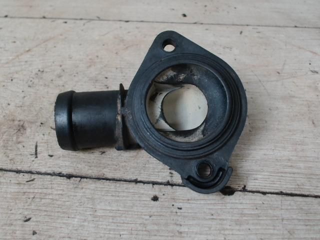 bontott SEAT CORDOBA II Termosztátház