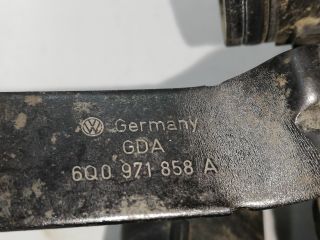 bontott SEAT CORDOBA II Termosztátház