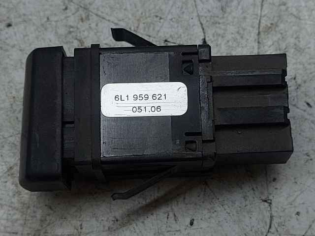 bontott SEAT CORDOBA II Ablakfűtés Kapcsoló