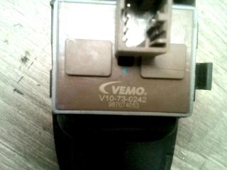 bontott SEAT CORDOBA II Bal első Ablakemelő Kapcsoló