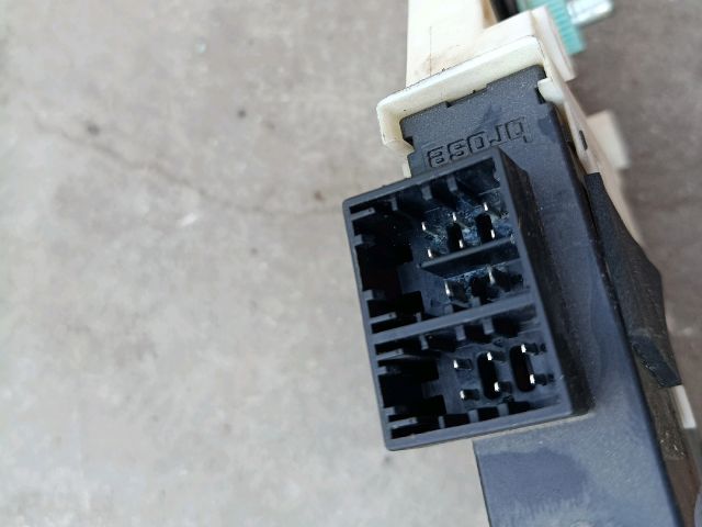 bontott SEAT CORDOBA II Bal első Ablakemelő Motor