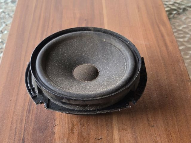 bontott SEAT CORDOBA II Bal első Hangszóró