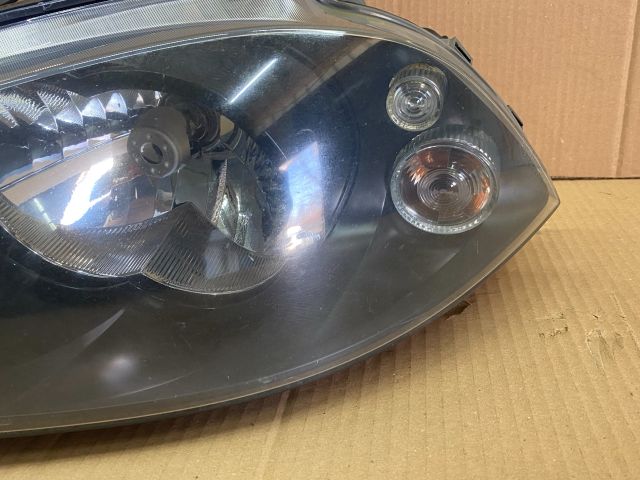 bontott SEAT CORDOBA II Bal Fényszóró