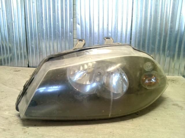 bontott SEAT CORDOBA II Bal Fényszóró
