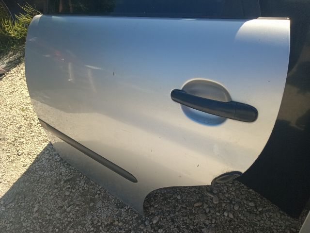 bontott SEAT CORDOBA II Bal hátsó Ajtó (Részeivel)