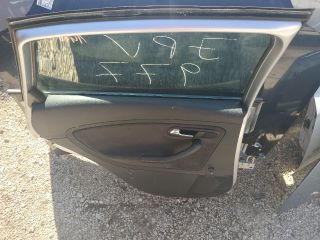 bontott SEAT CORDOBA II Bal hátsó Ajtó (Részeivel)