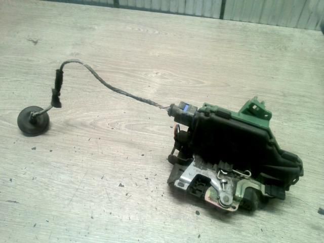 bontott SEAT CORDOBA II Bal hátsó Ajtózár