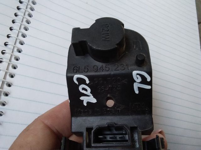 bontott SEAT CORDOBA II Bal Hátsó Lámpa Foglalat