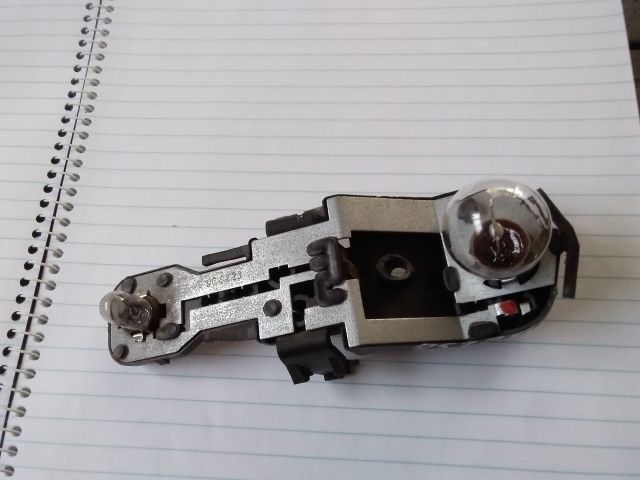 bontott SEAT CORDOBA II Bal Hátsó Lámpa Foglalat