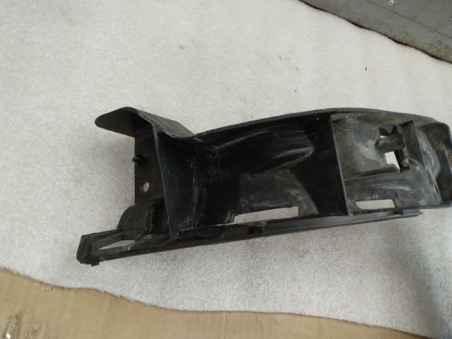 bontott SEAT CORDOBA II Bal hátsó Lökhárító Tartó (Műanyag)