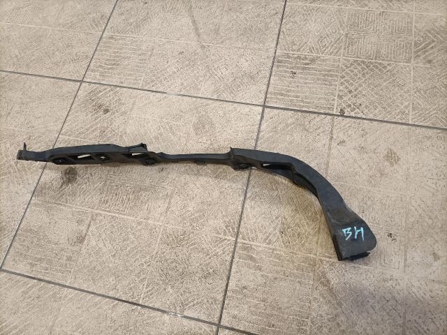 bontott SEAT CORDOBA II Bal hátsó Lökhárító Tartó (Műanyag)