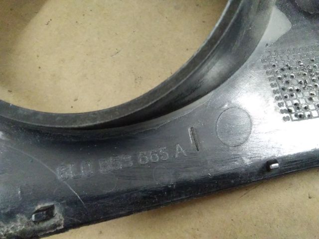 bontott SEAT CORDOBA II Bal Ködlámpa Rács