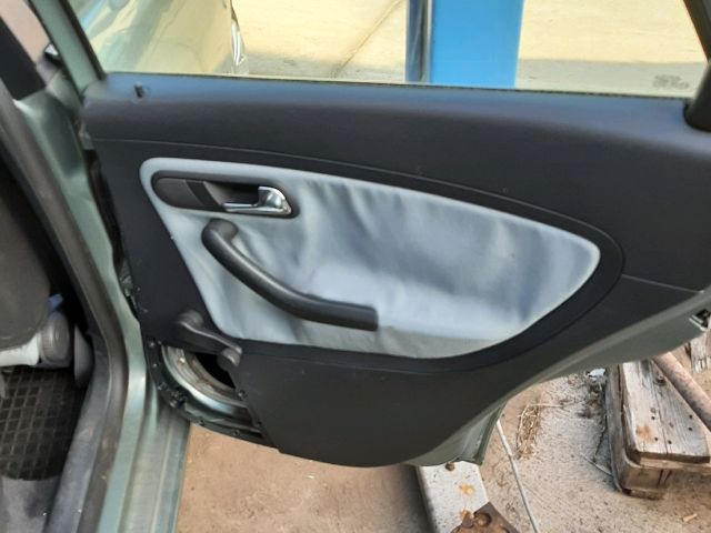 bontott SEAT CORDOBA II Bal Napellenző