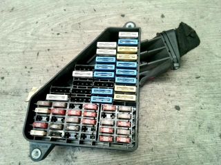 bontott SEAT CORDOBA II Biztosítéktábla Utastér