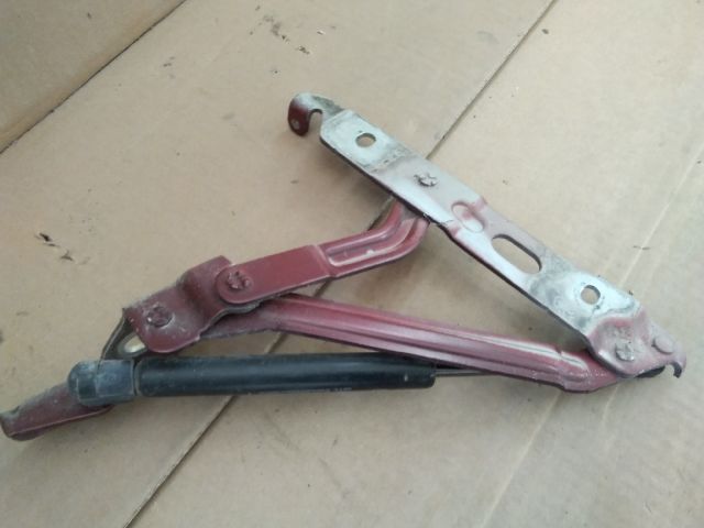 bontott SEAT CORDOBA II Csomagtérajtó Jobb Zsanér