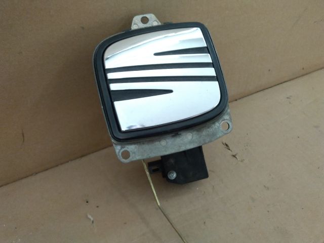 bontott SEAT CORDOBA II Csomagtérajtó Kilincs