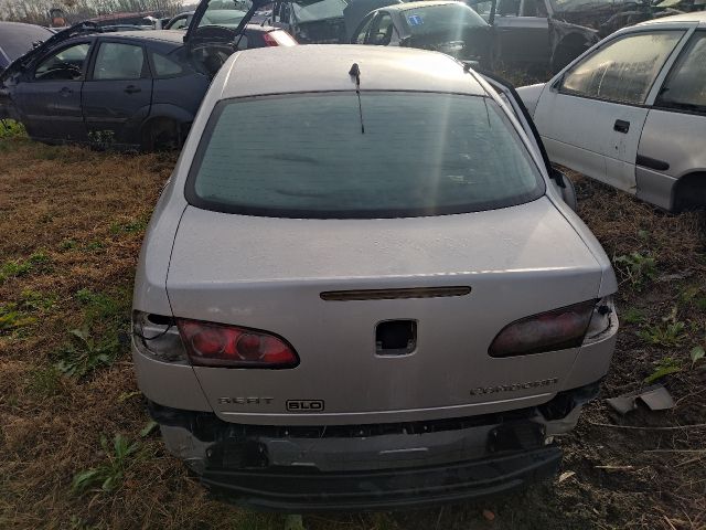 bontott SEAT CORDOBA II Csomagtérajtó (Üres lemez)