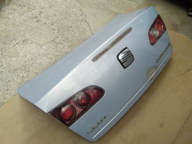 bontott SEAT CORDOBA II Csomagtérajtó (Üres lemez)