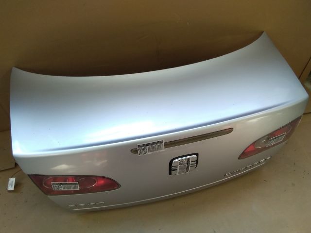 bontott SEAT CORDOBA II Csomagtérajtó (Üres lemez)