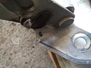 bontott SEAT CORDOBA II Csomagtérajtó Zsanér