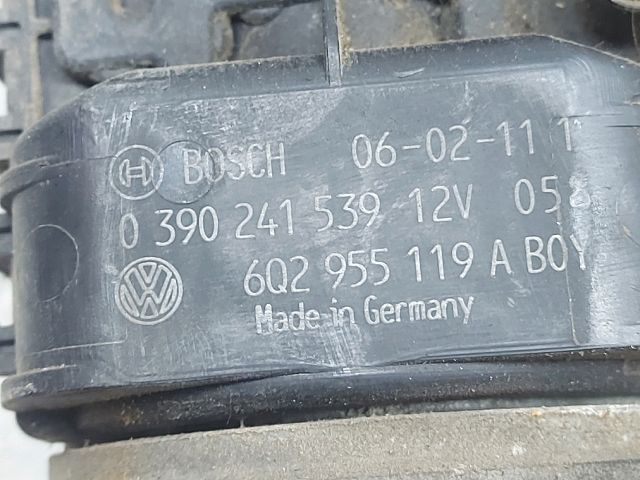 bontott SEAT CORDOBA II Első Ablaktörlő Szerkezet Motorral