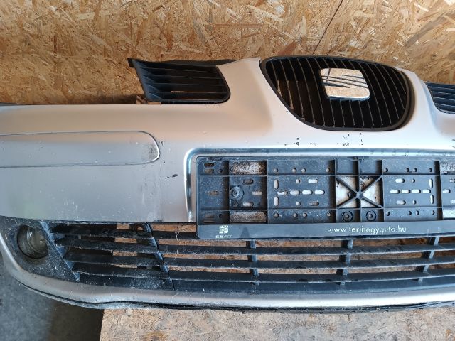 bontott SEAT CORDOBA II Első Lökhárító (Részeivel)