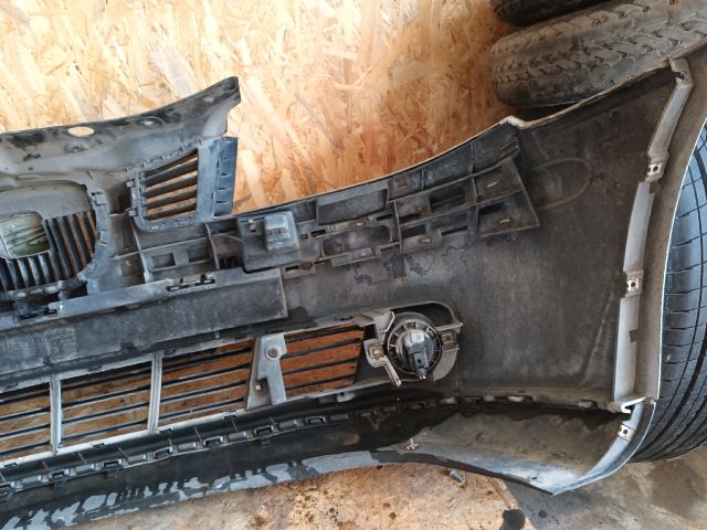 bontott SEAT CORDOBA II Első Lökhárító (Részeivel)