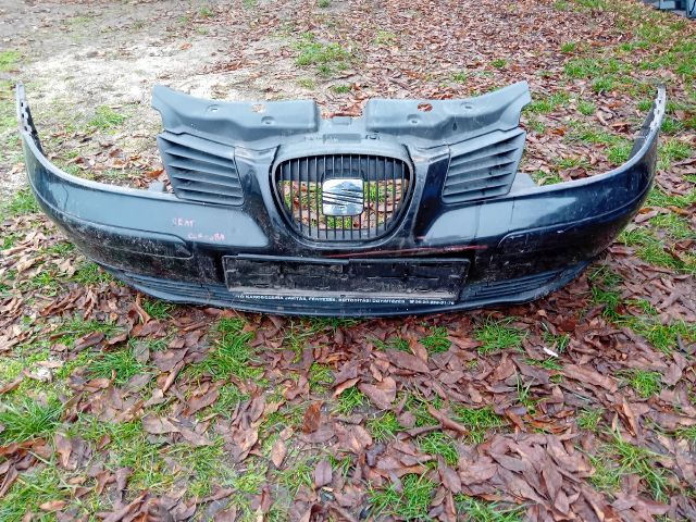 bontott SEAT CORDOBA II Első Lökhárító (Részeivel)