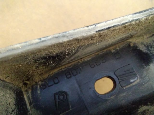 bontott SEAT CORDOBA II Hátsó középső Lökhárító Tartó (Műanyag)