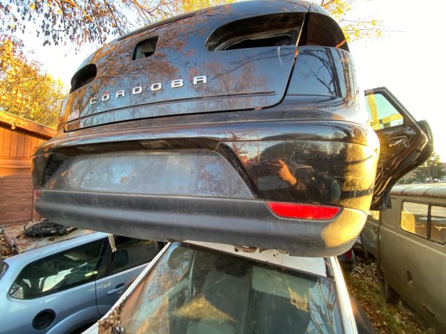 bontott SEAT CORDOBA II Hátsó Lökhárító (Részeivel)