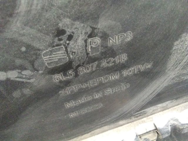 bontott SEAT CORDOBA II Hátsó Lökhárító (Részeivel)