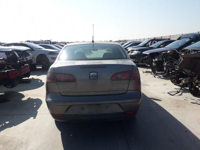 bontott SEAT CORDOBA II Hátsó Lökhárító (Üresen)