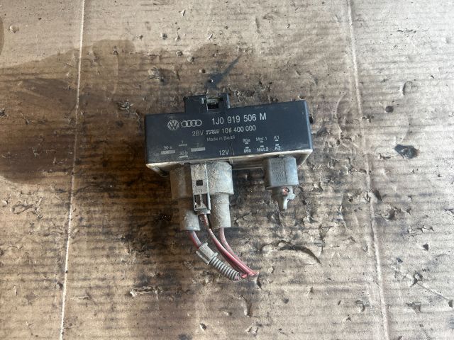 bontott SEAT CORDOBA II Hűtőventilátor Elektronika