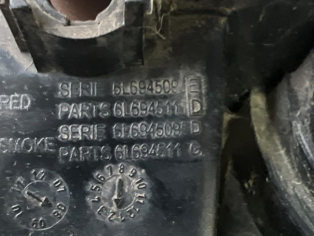 bontott SEAT CORDOBA II Jobb Belső Hátsó Lámpa