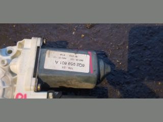 bontott SEAT CORDOBA II Jobb első Ablakemelő Motor