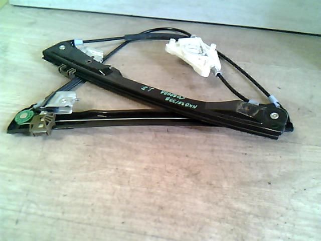 bontott SEAT CORDOBA II Jobb első Ablakemelő Szerkezet (Elektromos)