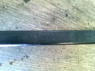 bontott SEAT CORDOBA II Jobb első Ablaktörlő Kar