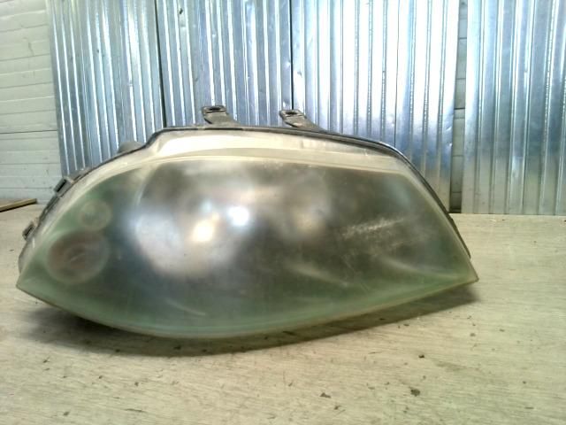 bontott SEAT CORDOBA II Jobb Fényszóró